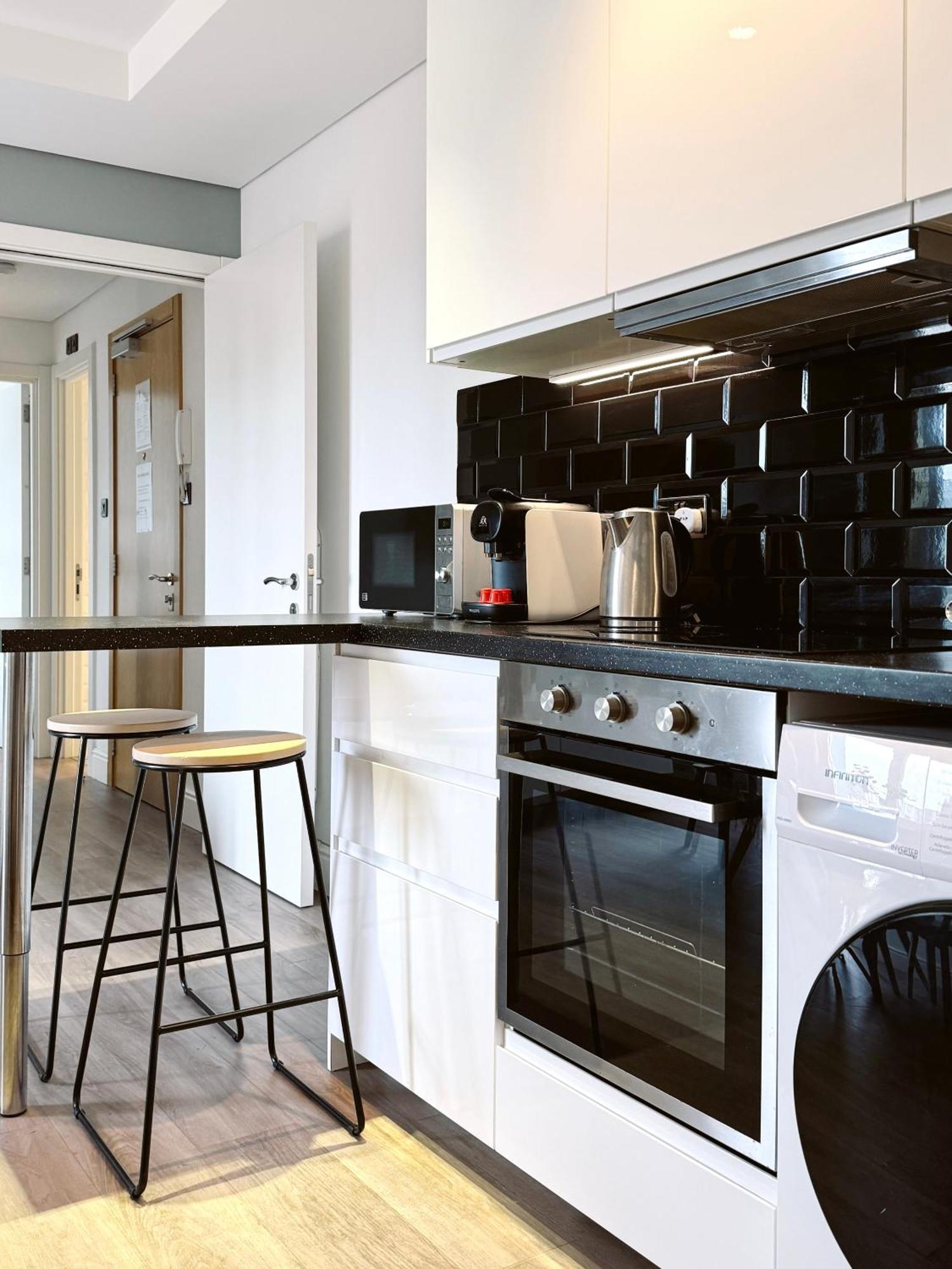 Stunning City Centre Penthouse With Private Balcony - Grand Central House Gibraltar Extérieur photo